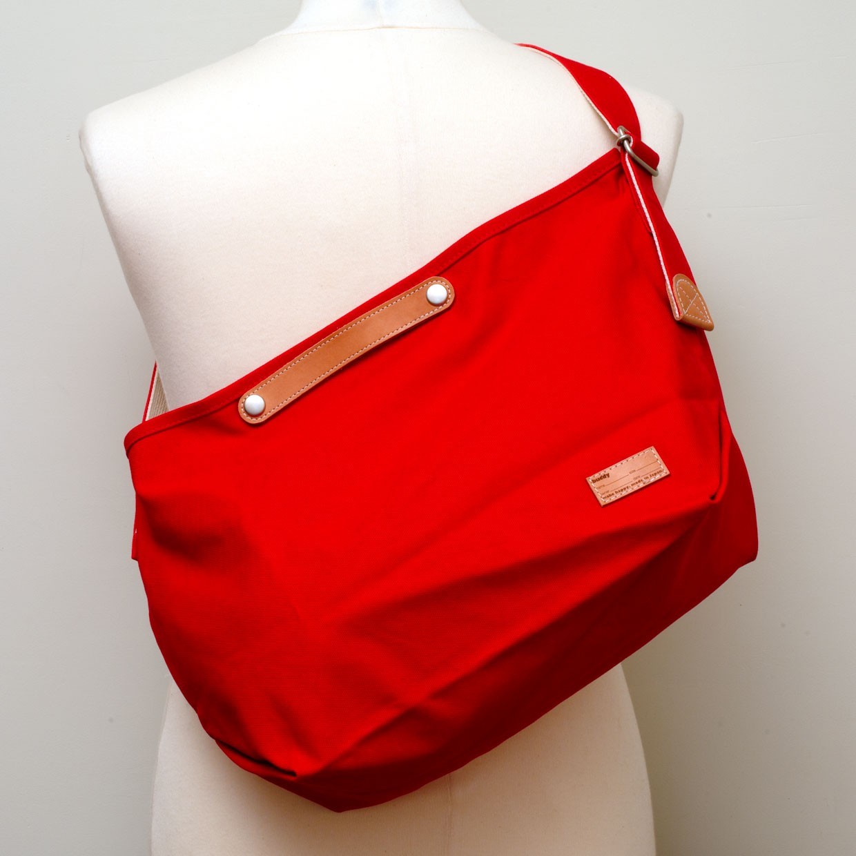Tail Shoulder Bag Red